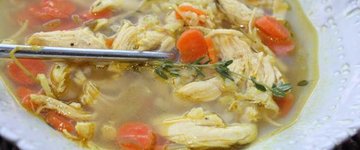 Low FODMAP Chicken and Rice Soup with Turmeric