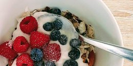 Raw Muesli with Greek Yoghurt and Berries