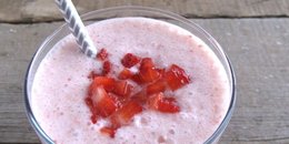 AIP Strawberry Mango Breakfast Shake