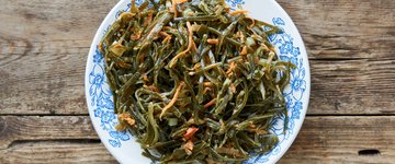 Shaved Rainbow Carrot Seaweed Salad