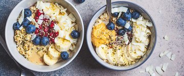 Paleo Maple-Nut Porridge with Banana