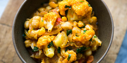 Cauliflower Chickpea Curry