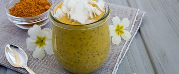 Coconut Lemon & Turmeric Chia Pudding