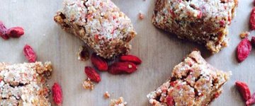 Almond Goji Berry Protein Bites