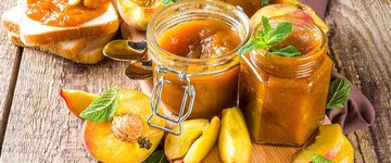 Lacto-Fermented Peach Raisin Chutney