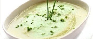 Creamy Cauliflower & Leek Soup