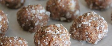 Coconut & Almond No-Bake Balls