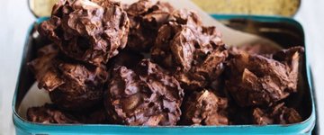 Keto Chocolate and Coconut Bites