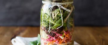 Rainbow Salad in a Jar with Quinoa