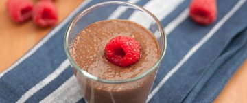 Chocolate Raspberry Chia Pudding