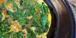 Spinach and Vegetable Omelette ( Keto )