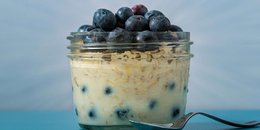 Berry Overnight Oats