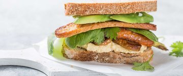 Vegan Tempeh BLTs