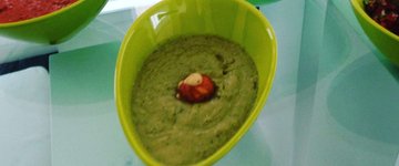 Tomatillo Guacamole