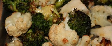 Roasted Cauliflower and Broccoli (Keto)