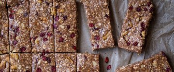 Cranberry & Dates Granola Bars