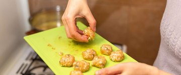 Spiced Turkey and Zucchini Meatballs