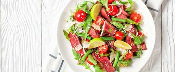 Steak and Blue Cheese Salad