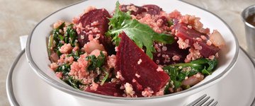 Anti-inflammatory Carrot and Beet Quinoa Salad