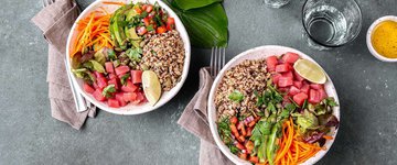 Tuna Poke Salad Bowl with Cauliflower Rice