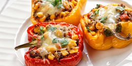 5-Ingredient Mexican Quinoa Stuffed Peppers