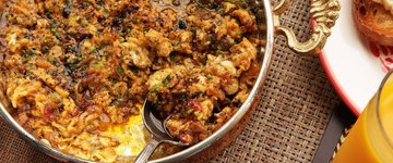 Turkish-Style Scrambled Eggs (Menemen)