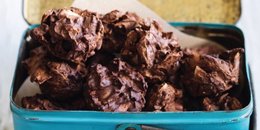 Keto Chocolate and Coconut Bites