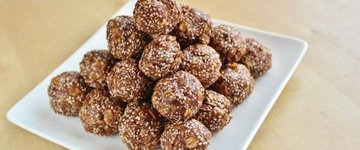 Chocolate Nut Butter Chia Balls