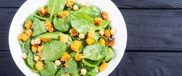 Spinach, Chickpea, Tofu Salad with Vinaigrette