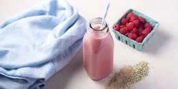 Raspberry Maca Smoothie