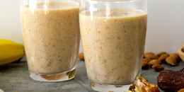 Banana Date Smoothie