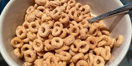 *BK: 3/4 cup Cheerios, WG (1/2 oz GR eq)