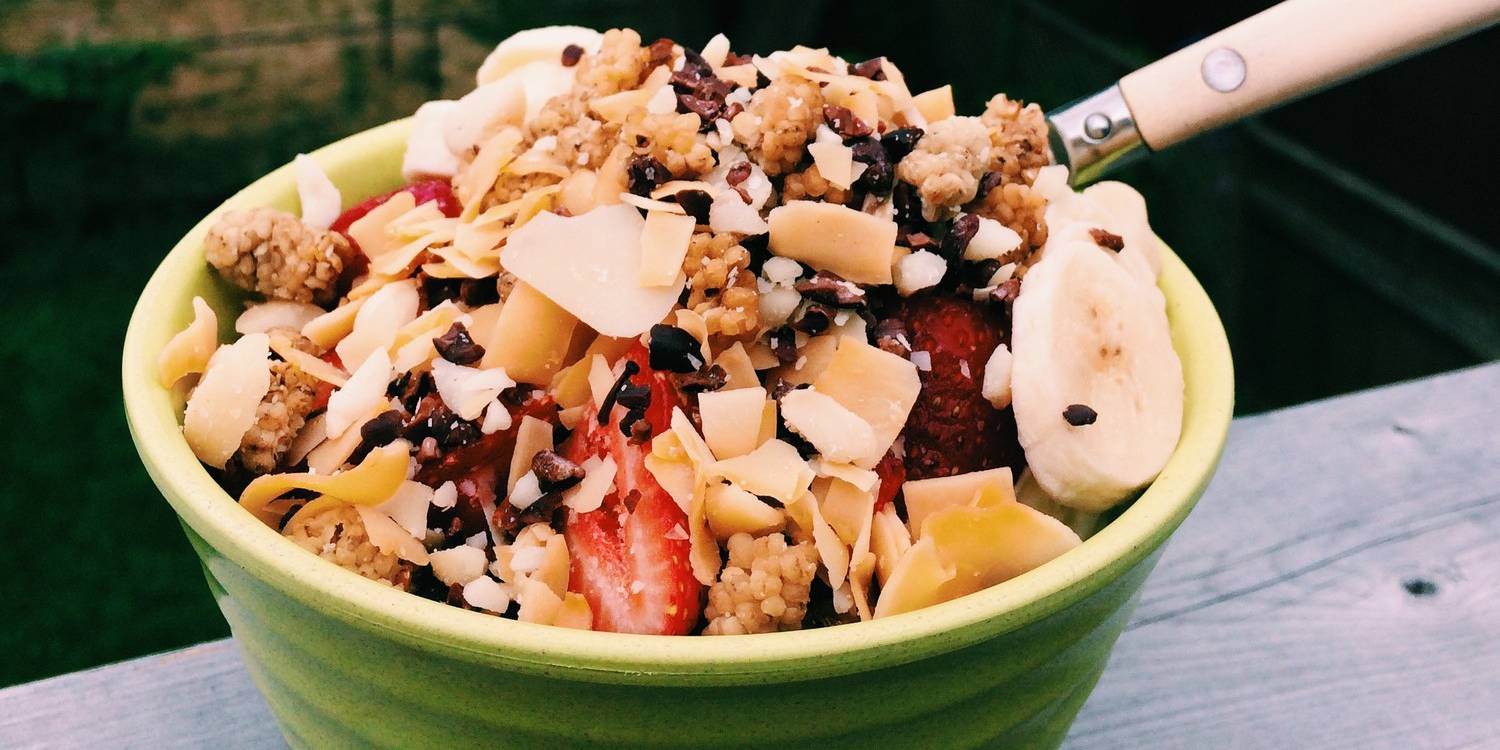 Strawberry Banana Breakfast Bowl