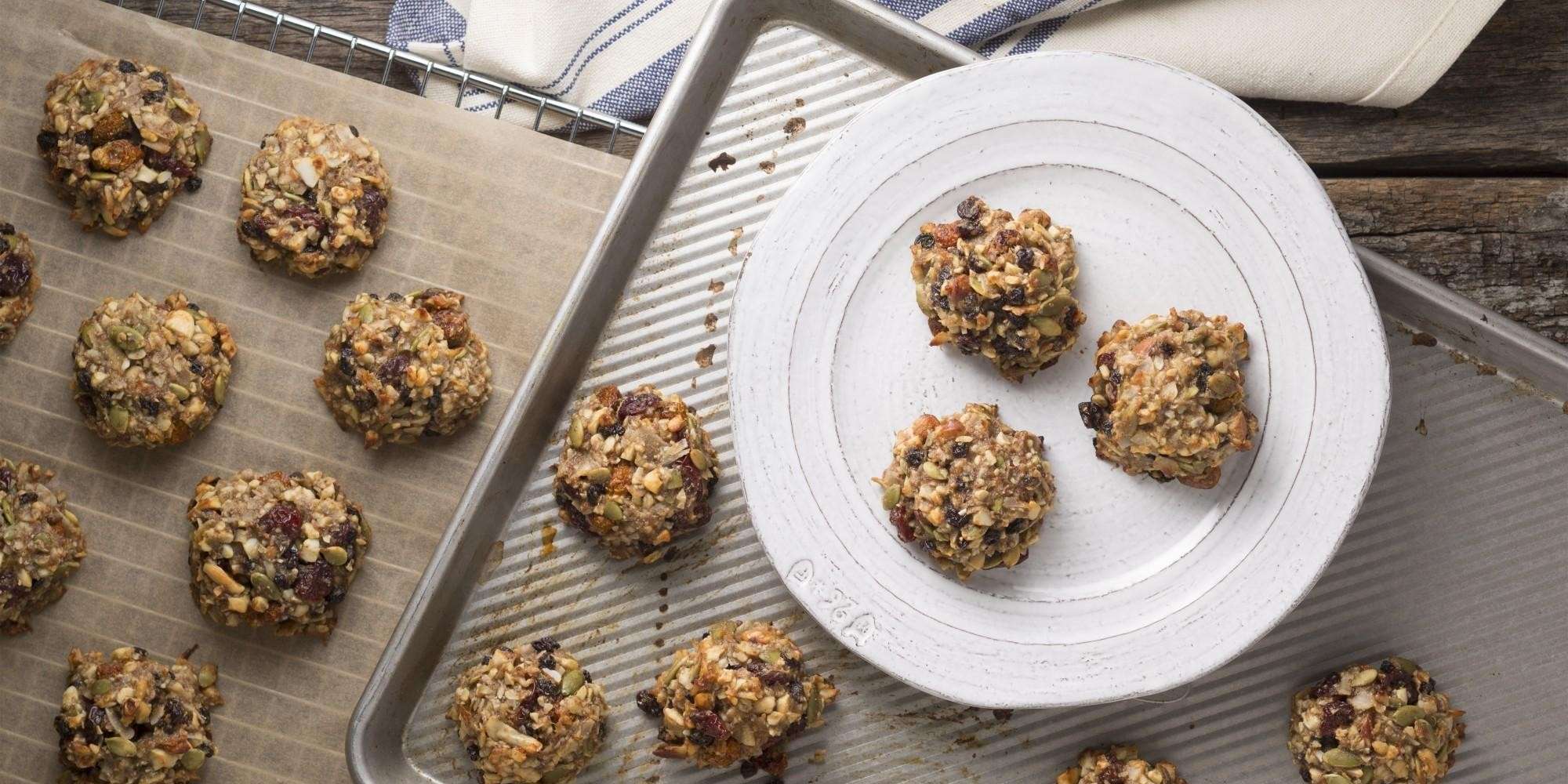 https://www.mealgarden.com/media/recipe/2017/01/superfood_breakfast_cookie_blog-2000x1086.jpeg