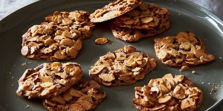 3-Ingredient Almond Crackle Cookies