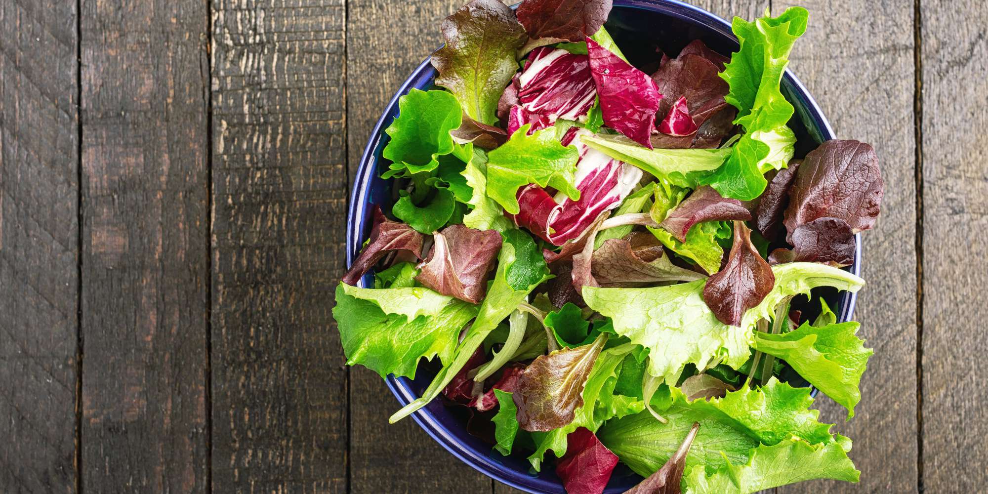https://www.mealgarden.com/media/recipe/2019/08/bmixed-green-salad.jpeg
