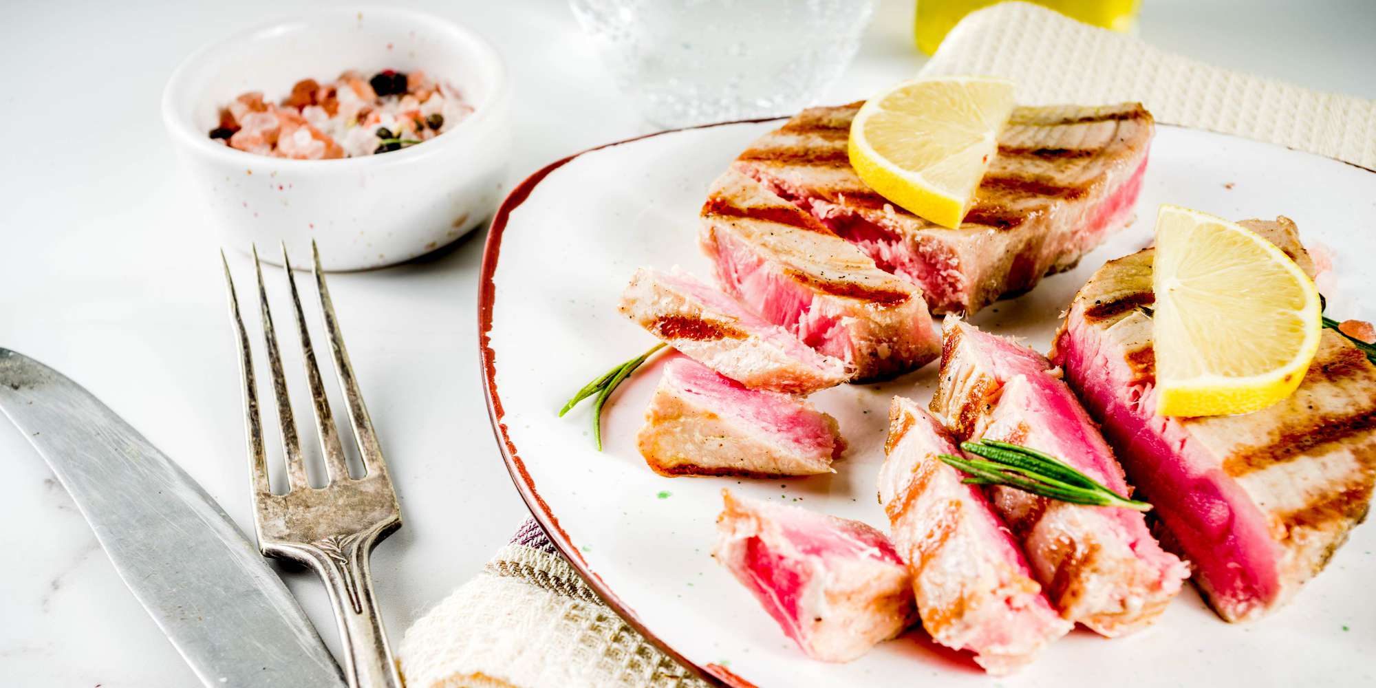 Greek Tuna Steaks with Oregano and Thyme