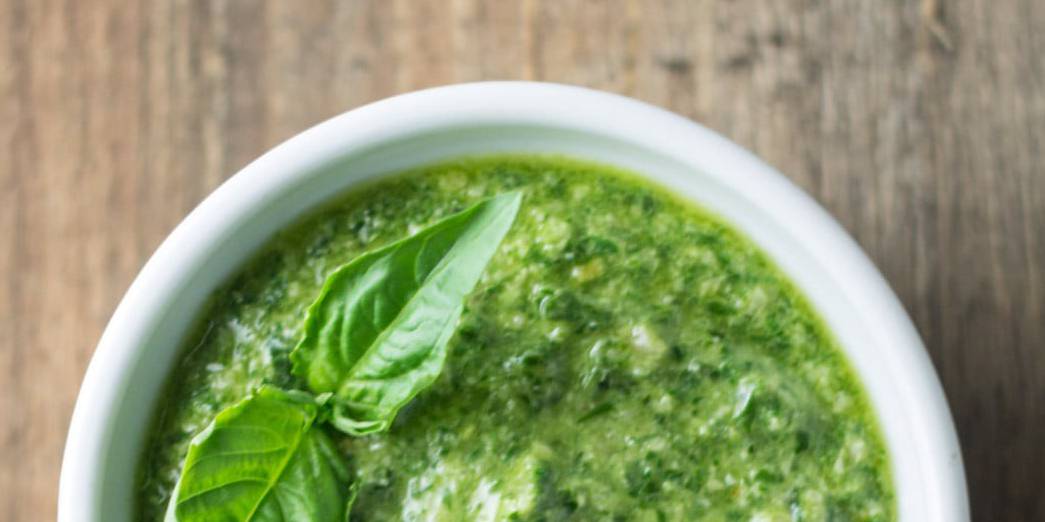 Low FODMAP Pesto