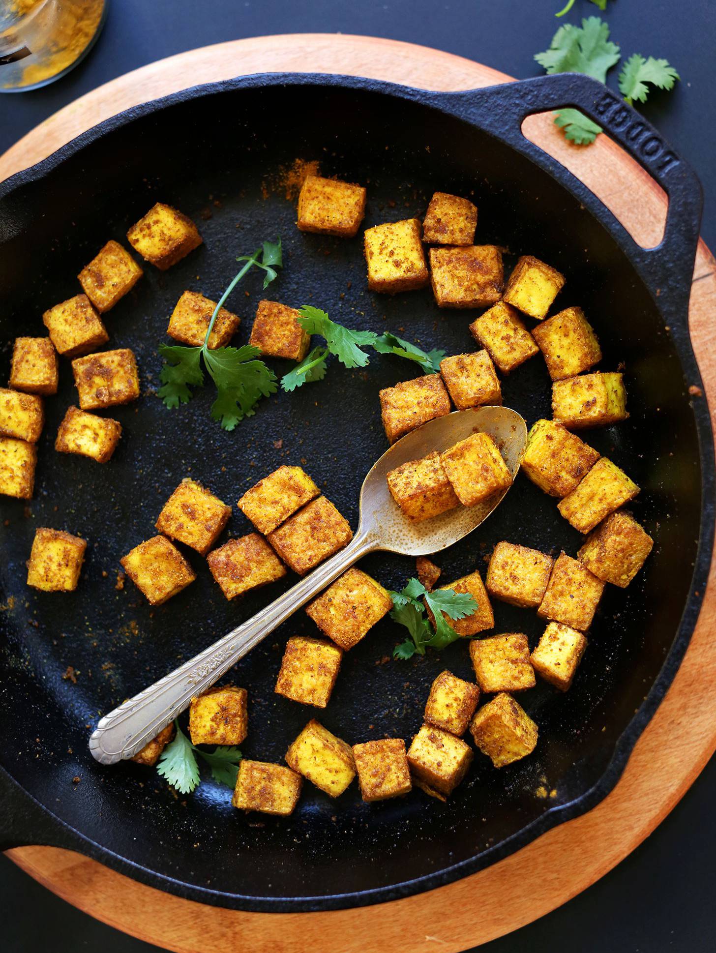 https://www.mealgarden.com/media/recipe/2021/11/EASY-How-to-Make-Tofu-Taste-Good-FAST-vegan-glutenfree-tofu-recipe.jpeg