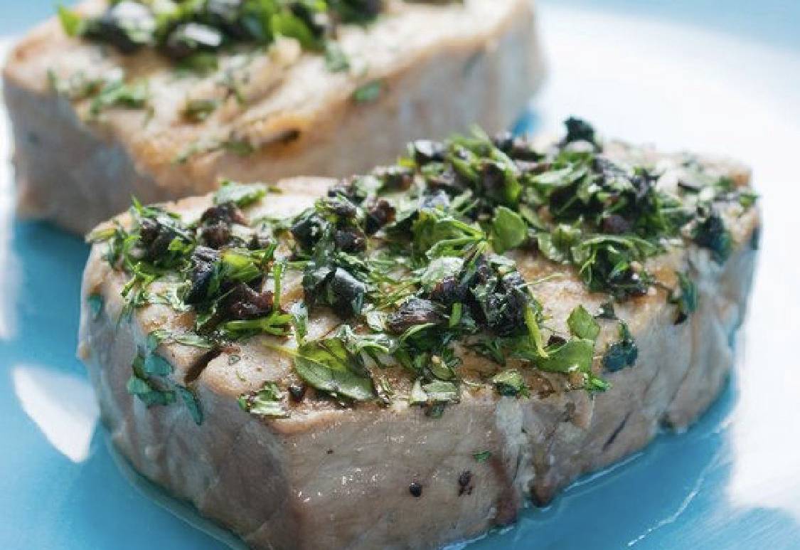 Tuna Steak with Herb Sauce