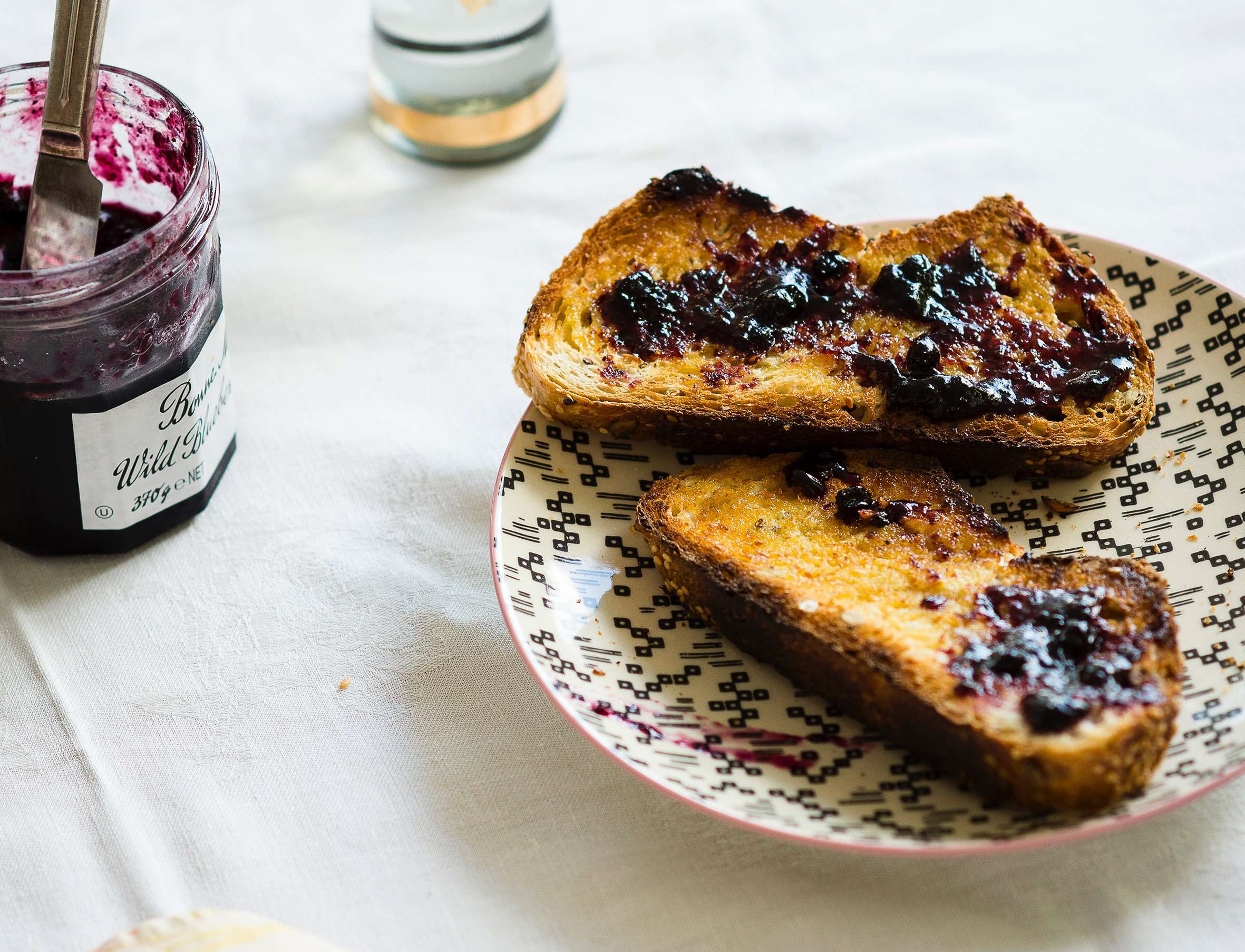 Toast & fruit Jam