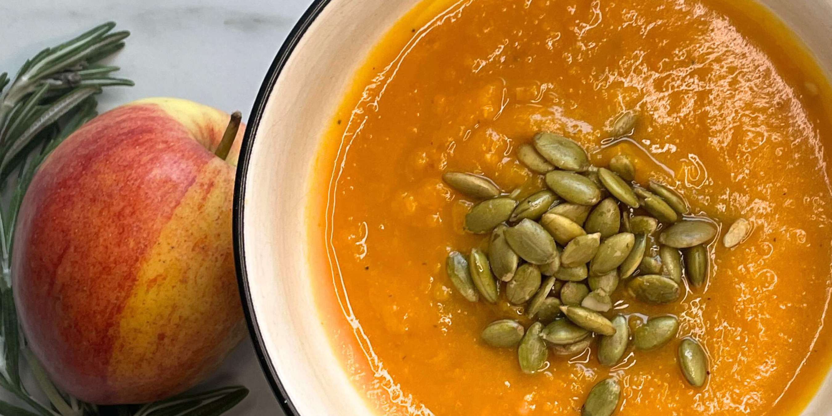 Butternut Squash Soup With Apple And Rosemary 0310